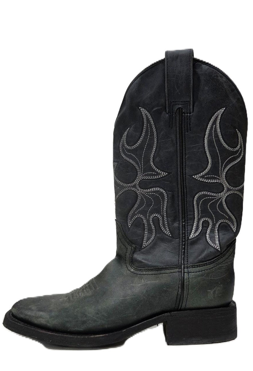 CORRAL - WOMEN'S PRO RODEO - A3918